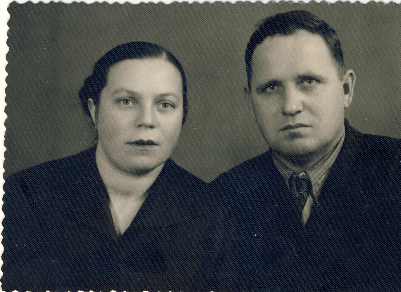 Алексей Никифорович Артёменко с женой Машей. 1958г.